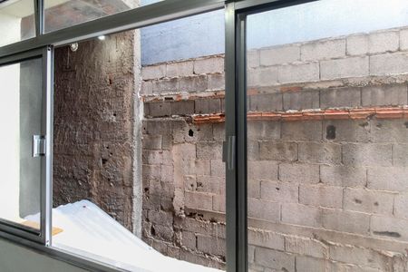 Vista da Sala de casa para alugar com 1 quarto, 55m² em Vila Carmosina, São Paulo