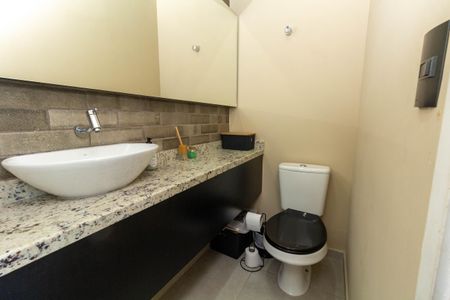Apartamento para alugar com 130m², 2 quartos e 2 vagas Apartamento para alugar com 130m², 2 quartos e 2 vagasBanheiro Social
