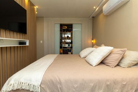 Apartamento para alugar com 130m², 2 quartos e 2 vagas Apartamento para alugar com 130m², 2 quartos e 2 vagasSuíte