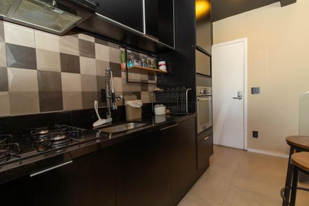 Apartamento para alugar com 130m², 2 quartos e 2 vagas Apartamento para alugar com 130m², 2 quartos e 2 vagasCozinha