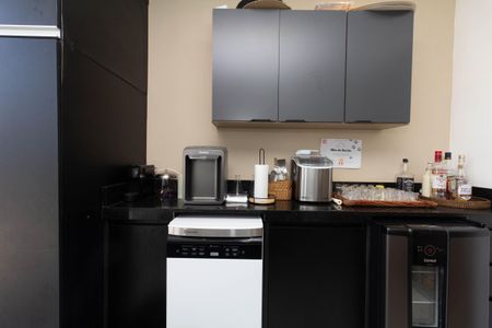 Apartamento para alugar com 130m², 2 quartos e 2 vagas Apartamento para alugar com 130m², 2 quartos e 2 vagasCopa