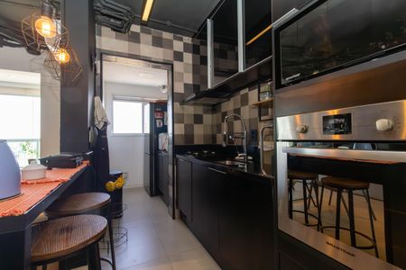 Apartamento para alugar com 130m², 2 quartos e 2 vagas Apartamento para alugar com 130m², 2 quartos e 2 vagasCozinha