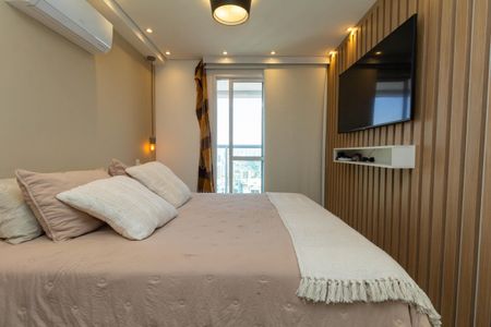 Apartamento para alugar com 130m², 2 quartos e 2 vagas Apartamento para alugar com 130m², 2 quartos e 2 vagasSuíte