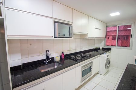 Cozinha de apartamento à venda com 2 quartos, 52m² em Ceilândia Norte (ceilândia), Brasília