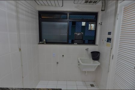 Apartamento à venda com 70m², 2 quartos e 1 vagaÁrea de Serviço