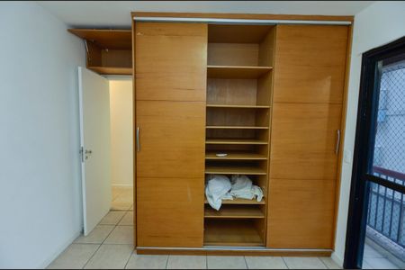 Apartamento à venda com 70m², 2 quartos e 1 vagaQuarto 2