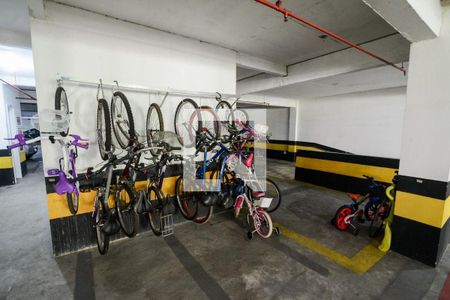 Apartamento à venda com 70m², 2 quartos e 1 vagaÁrea comum