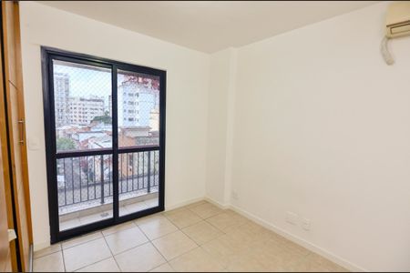 Apartamento à venda com 70m², 2 quartos e 1 vagaQuarto 2
