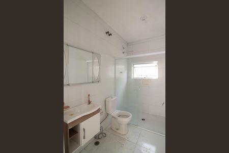 Banheiro de casa para alugar com 3 quartos, 110m² em Jardim Baruch, Guarulhos