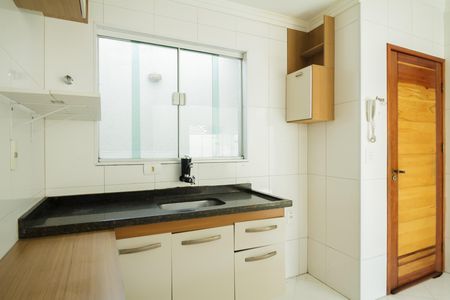 Cozinha de casa para alugar com 3 quartos, 150m² em Penha de França, São Paulo