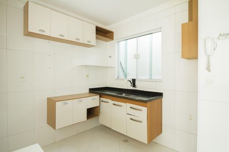 Cozinha de casa para alugar com 3 quartos, 150m² em Penha de França, São Paulo