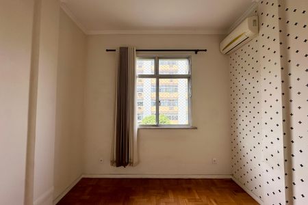 Apartamento para alugar com 92m², 2 quartos e 1 vagaQuarto 1