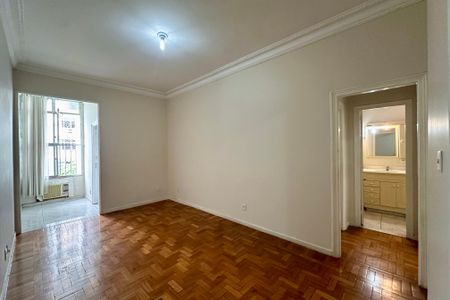 Sala de apartamento para alugar com 2 quartos, 92m² em Catete, Rio de Janeiro