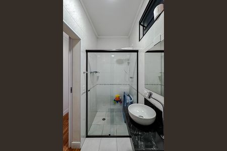 Banheiro social de casa à venda com 3 quartos, 196m² em Parque da Mooca, São Paulo