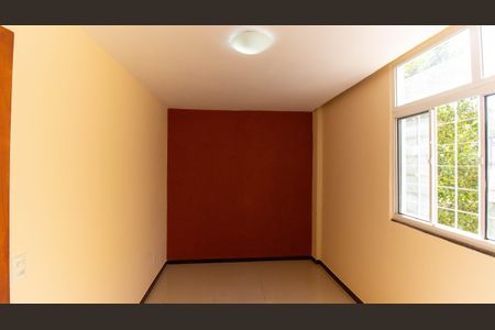 Quarto 1 de apartamento para alugar com 2 quartos, 52m² em Cubango, Niterói