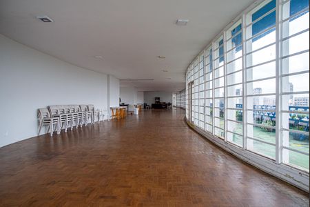 Apartamento à venda com 52m², 1 quarto e sem vaga Apartamento à venda com 52m², 1 quarto e sem vagaÁrea comum - Salão de Festas