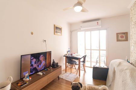 Apartamento à venda com 45m², 1 quarto e 1 vagaSala