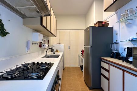 Apartamento para alugar com 75m², 2 quartos e 1 vagaCozinha