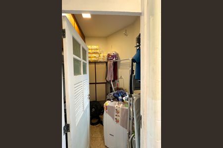 Apartamento para alugar com 75m², 2 quartos e 1 vagaQuarto de Serviço