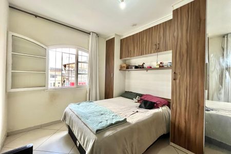Suite de casa à venda com 3 quartos, 180m² em Vila Campestre, São Paulo