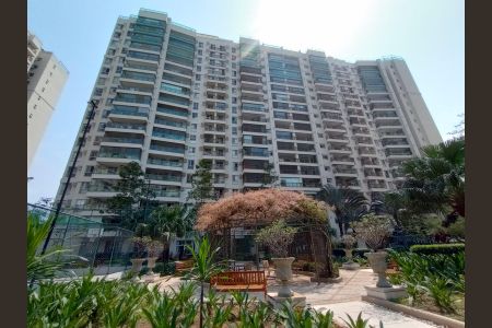 Apartamento para alugar com 78m², 2 quartos e 1 vagaFachada