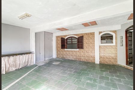 Casa à venda com 80m², 2 quartos e 1 vaga Casa à venda com 80m², 2 quartos e 1 vagaÁrea de serviço