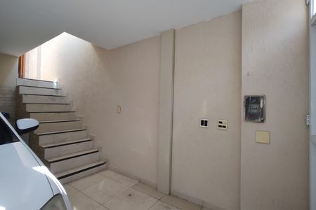 Casa de condomínio à venda com 250m², 3 quartos e 1 vagaGaragem