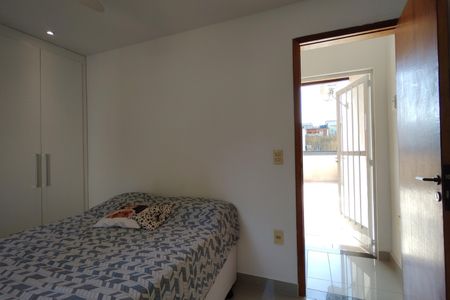 Casa de condomínio à venda com 250m², 3 quartos e 1 vagaSuíte
