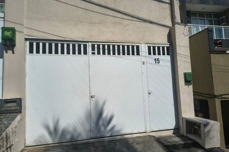 Casa de condomínio à venda com 250m², 3 quartos e 1 vagaFachada