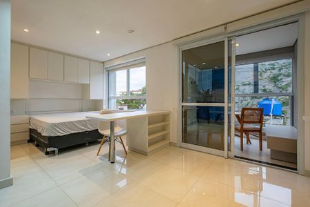 Studio para alugar com 30m², 1 quarto e 1 vaga Studio para alugar com 30m², 1 quarto e 1 vagaStudio