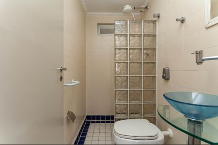 Apartamento à venda com 111m², 3 quartos e 2 vagasBanheiro Social