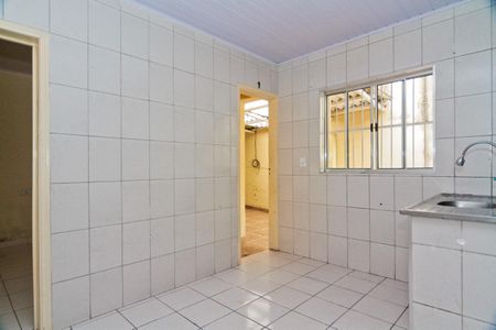 Casa para alugar com 100m², 2 quartos e 2 vagas Casa para alugar com 100m², 2 quartos e 2 vagasCozinha