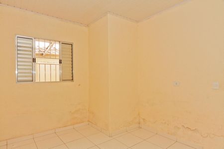Casa para alugar com 100m², 2 quartos e 2 vagas Casa para alugar com 100m², 2 quartos e 2 vagasQuarto