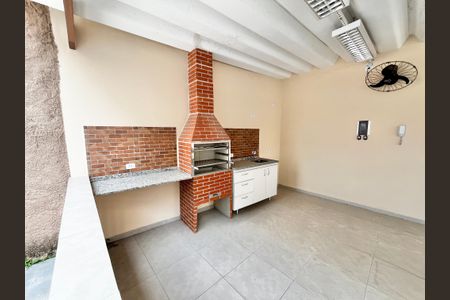 Apartamento para alugar com 70m², 2 quartos e 1 vagaÁrea comum - Churrasqueira