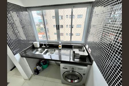 Apartamento para alugar com 70m², 2 quartos e 1 vagaÁrea de Serviço