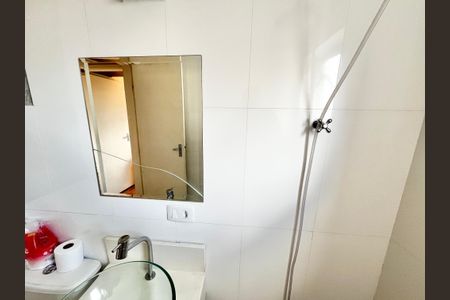 Apartamento para alugar com 70m², 2 quartos e 1 vagaBanheiro