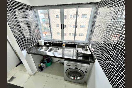 Apartamento para alugar com 70m², 2 quartos e 1 vagaÁrea de Serviço