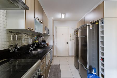Apartamento à venda com 132m², 3 quartos e 2 vagas Apartamento à venda com 132m², 3 quartos e 2 vagasCozinha