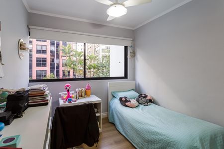 Apartamento à venda com 132m², 3 quartos e 2 vagas Apartamento à venda com 132m², 3 quartos e 2 vagasQuarto 1