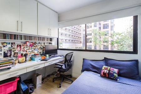 Apartamento à venda com 132m², 3 quartos e 2 vagas Apartamento à venda com 132m², 3 quartos e 2 vagasQuarto 2