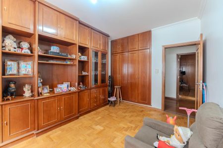 Apartamento à venda com 120m², 4 quartos e 1 vaga Apartamento à venda com 120m², 4 quartos e 1 vagaQuarto 1