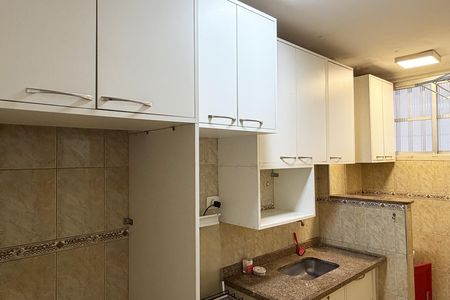 Apartamento para alugar com 60m², 2 quartos e 1 vagaCozinha e Área de Serviço