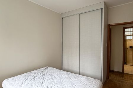 Quarto 2 de apartamento para alugar com 2 quartos, 60m² em Aparecida, Santos