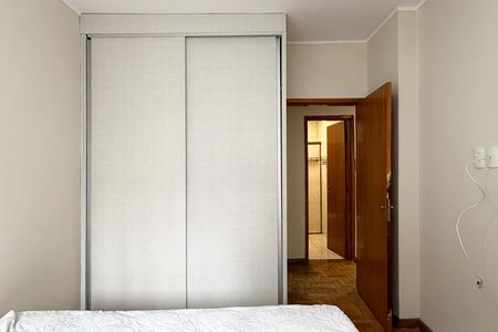 Quarto 2 de apartamento para alugar com 2 quartos, 60m² em Aparecida, Santos