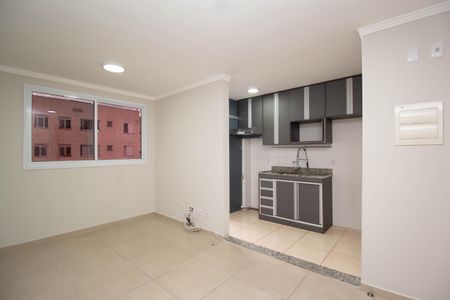 Sala de apartamento para alugar com 2 quartos, 44m² em Jardim Iris, São Paulo