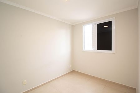 Quarto 2 de apartamento para alugar com 2 quartos, 44m² em Jardim Iris, São Paulo