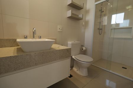 Apartamento para alugar com 111m², 2 quartos e 2 vagasBanheiro da Suíte 1