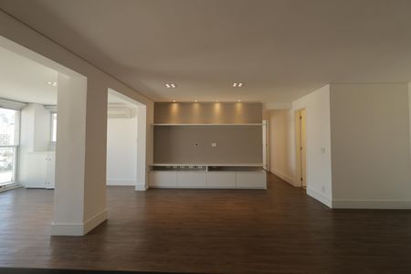 Apartamento para alugar com 111m², 2 quartos e 2 vagasSala