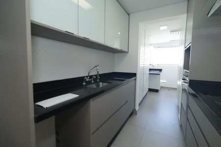 Apartamento para alugar com 111m², 2 quartos e 2 vagasCozinha
