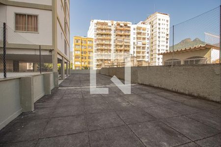Apartamento à venda com 58m², 2 quartos e 1 vagaÁrea comum